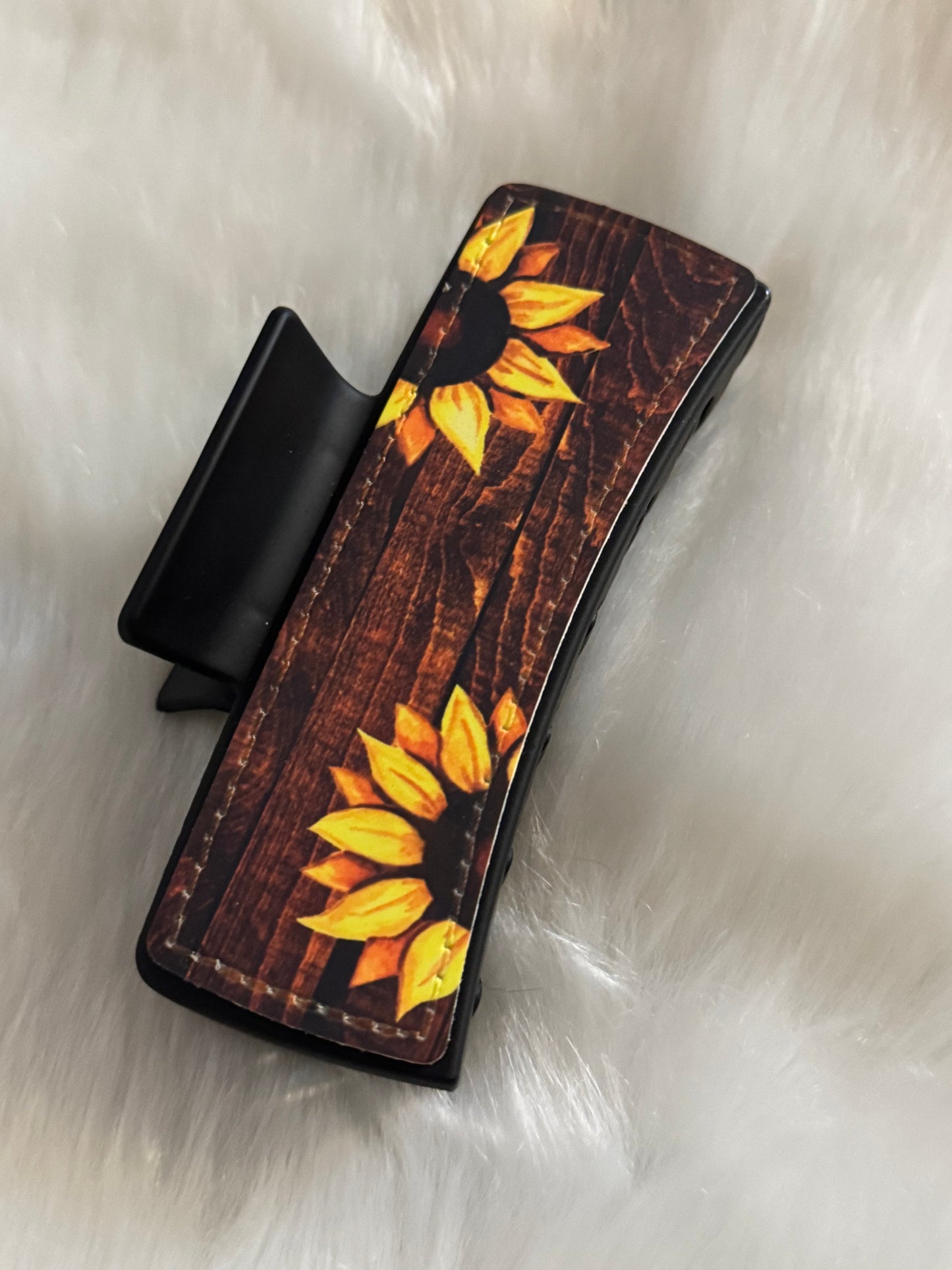 Hair Clip Ready to Ship